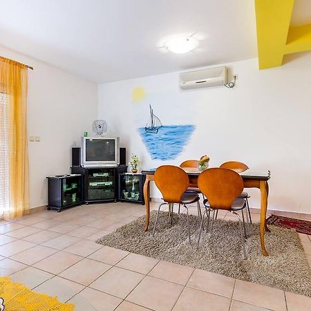פרמנטורה Apartment Ellis מראה חיצוני תמונה